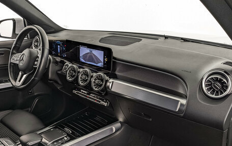 Mercedes-Benz GLB, 2021 год, 4 040 000 рублей, 13 фотография
