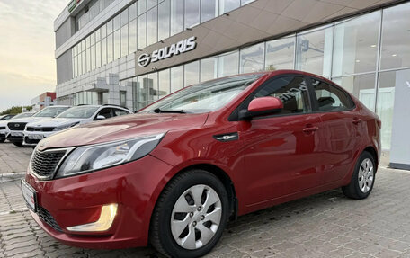 KIA Rio III рестайлинг, 2013 год, 892 250 рублей, 3 фотография