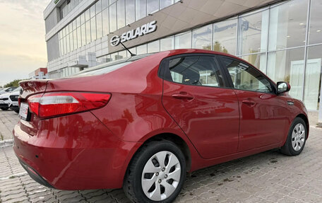 KIA Rio III рестайлинг, 2013 год, 892 250 рублей, 15 фотография