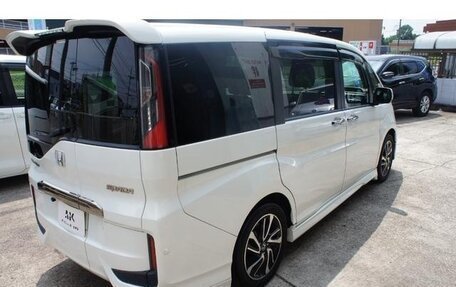Honda Stepwgn IV, 2017 год, 1 295 000 рублей, 3 фотография