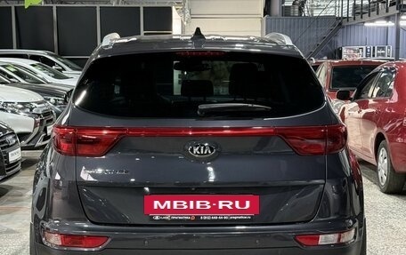 KIA Sportage IV рестайлинг, 2018 год, 1 630 000 рублей, 4 фотография