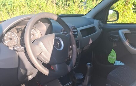 Renault Sandero I, 2013 год, 570 000 рублей, 7 фотография