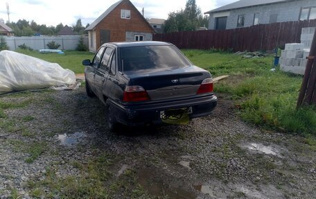 Daewoo Nexia I рестайлинг, 2004 год, 70 000 рублей, 2 фотография