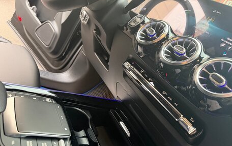 Mercedes-Benz GLA, 2020 год, 3 090 000 рублей, 11 фотография