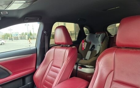 Lexus RX IV рестайлинг, 2015 год, 2 890 000 рублей, 10 фотография