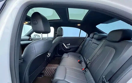 Mercedes-Benz A-Класс, 2023 год, 1 640 000 рублей, 9 фотография