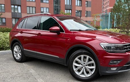 Volkswagen Tiguan II, 2017 год, 2 350 000 рублей, 4 фотография