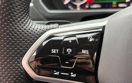 Volkswagen Tiguan II, 2017 год, 2 350 000 рублей, 19 фотография