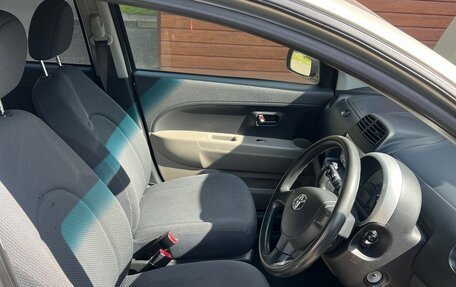 Toyota Passo III, 2005 год, 430 000 рублей, 3 фотография