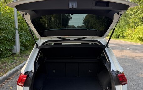 Volkswagen Tiguan II, 2018 год, 1 690 000 рублей, 12 фотография