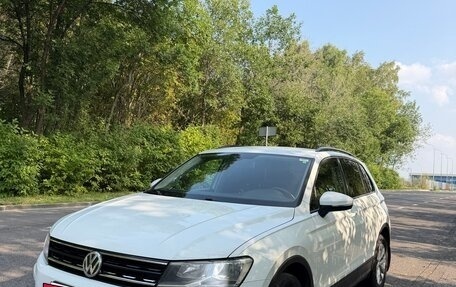 Volkswagen Tiguan II, 2018 год, 1 690 000 рублей, 4 фотография