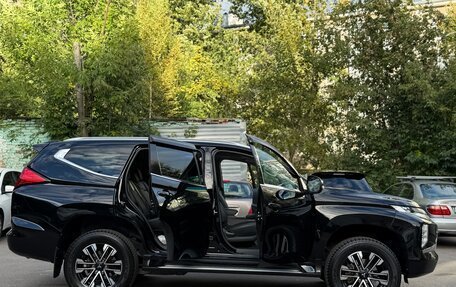 Mitsubishi Montero Sport, 2023 год, 4 500 000 рублей, 11 фотография