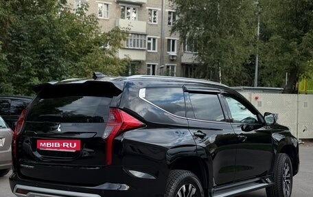 Mitsubishi Montero Sport, 2023 год, 4 500 000 рублей, 7 фотография