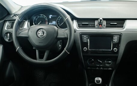 Skoda Rapid I, 2017 год, 984 000 рублей, 13 фотография