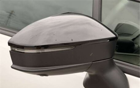 Toyota Aqua, 2025 год, 1 900 000 рублей, 16 фотография