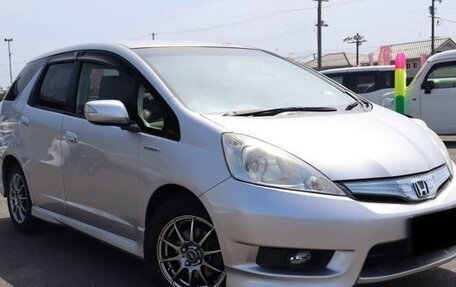Honda Fit Shuttle I рестайлинг, 2013 год, 840 000 рублей, 3 фотография