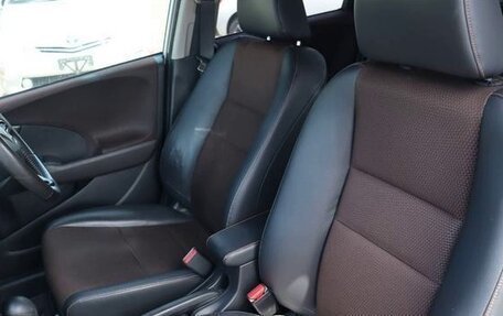 Honda Fit Shuttle I рестайлинг, 2013 год, 840 000 рублей, 20 фотография