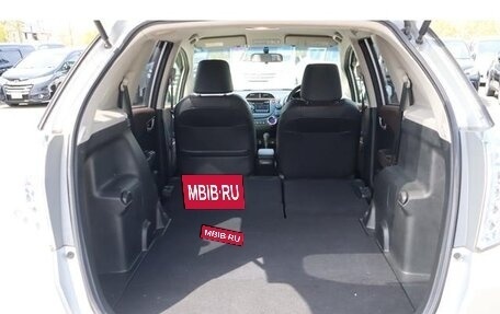 Honda Fit Shuttle I рестайлинг, 2013 год, 840 000 рублей, 23 фотография