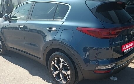 KIA Sportage IV рестайлинг, 2019 год, 2 450 000 рублей, 3 фотография