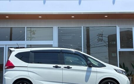 Honda Freed II, 2023 год, 1 310 000 рублей, 4 фотография