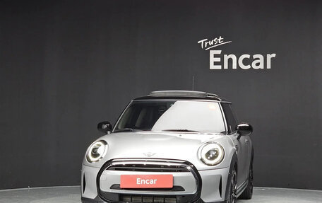 MINI Hatch, 2025 год, 2 841 001 рублей, 3 фотография