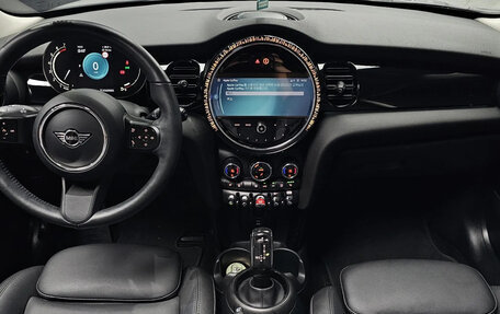 MINI Hatch, 2025 год, 2 841 001 рублей, 5 фотография