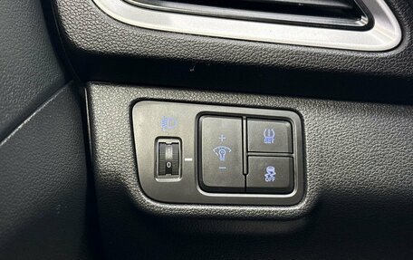 Hyundai Solaris II рестайлинг, 2017 год, 1 395 000 рублей, 19 фотография