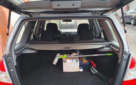 Subaru Forester, 2006 год, 600 000 рублей, 11 фотография