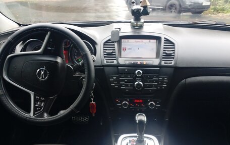 Opel Insignia II рестайлинг, 2011 год, 690 000 рублей, 8 фотография
