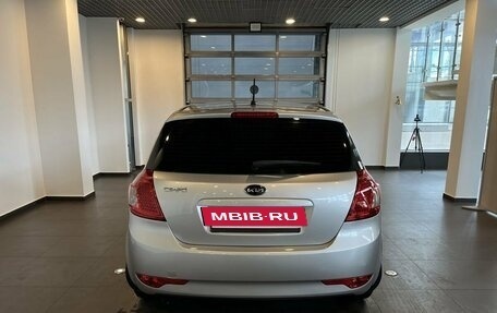 KIA cee'd I рестайлинг, 2010 год, 710 000 рублей, 4 фотография
