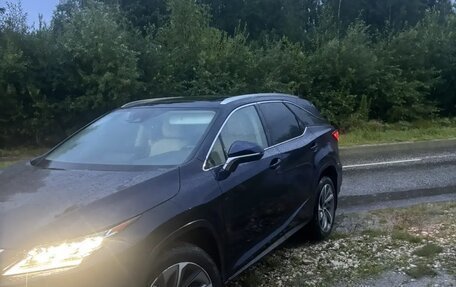 Lexus RX IV рестайлинг, 2017 год, 3 700 000 рублей, 9 фотография