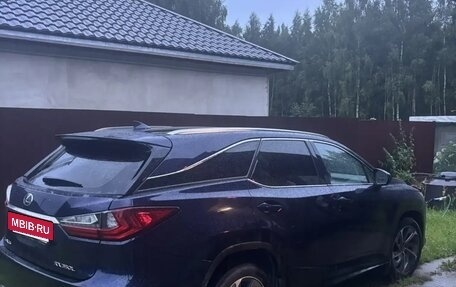 Lexus RX IV рестайлинг, 2017 год, 3 700 000 рублей, 4 фотография