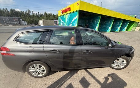 Peugeot 308 II, 2017 год, 1 200 000 рублей, 6 фотография