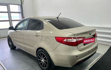 KIA Rio III рестайлинг, 2014 год, 899 000 рублей, 5 фотография