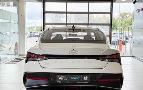 Hyundai Elantra, 2026 год, 2 375 000 рублей, 5 фотография