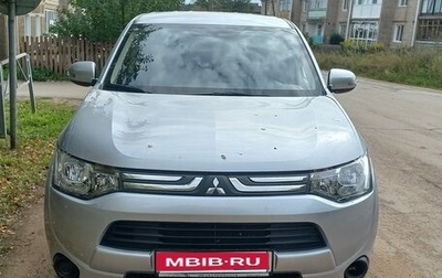 Mitsubishi Outlander III рестайлинг 3, 2013 год, 1 000 000 рублей, 1 фотография