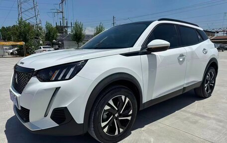 Peugeot 2008 II, 2022 год, 1 300 000 рублей, 1 фотография