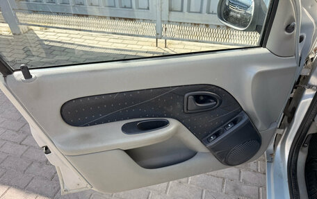 Renault Symbol I, 2002 год, 299 000 рублей, 14 фотография