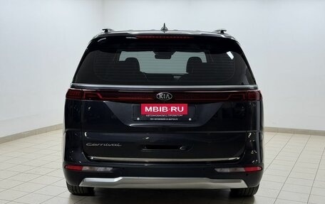 KIA Carnival, 2021 год, 3 750 000 рублей, 5 фотография