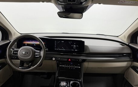 KIA Carnival, 2021 год, 3 750 000 рублей, 18 фотография
