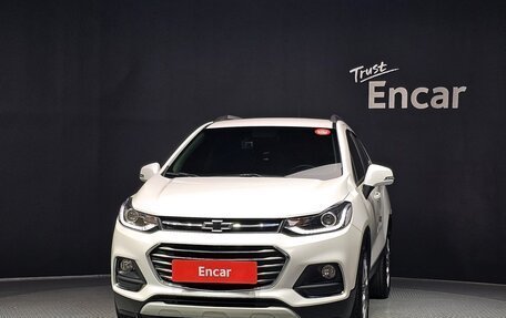 Chevrolet Trax, 2022 год, 1 290 000 рублей, 2 фотография