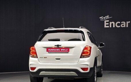 Chevrolet Trax, 2022 год, 1 290 000 рублей, 4 фотография