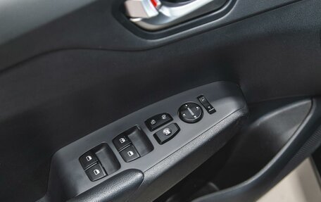 Hyundai Solaris II рестайлинг, 2021 год, 1 580 000 рублей, 19 фотография