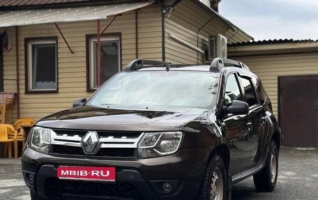 Renault Duster I рестайлинг, 2017 год, 1 000 000 рублей, 1 фотография