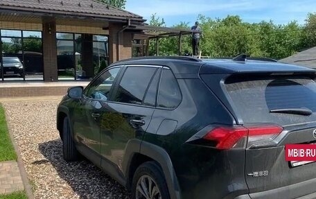 Toyota RAV4, 2024 год, 3 930 000 рублей, 9 фотография