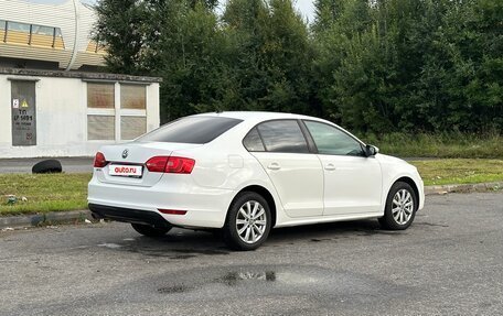 Volkswagen Jetta VI, 2012 год, 650 000 рублей, 4 фотография