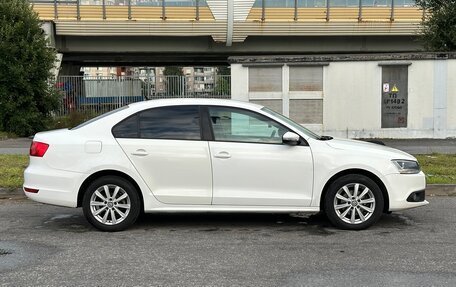Volkswagen Jetta VI, 2012 год, 650 000 рублей, 3 фотография