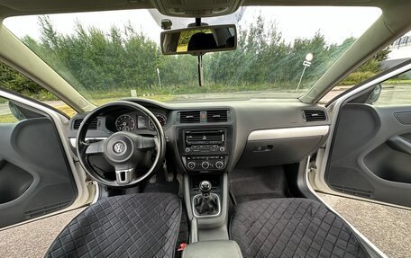 Volkswagen Jetta VI, 2012 год, 650 000 рублей, 14 фотография