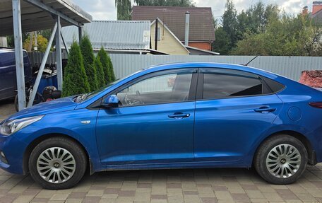 Hyundai Solaris II рестайлинг, 2017 год, 1 150 000 рублей, 3 фотография