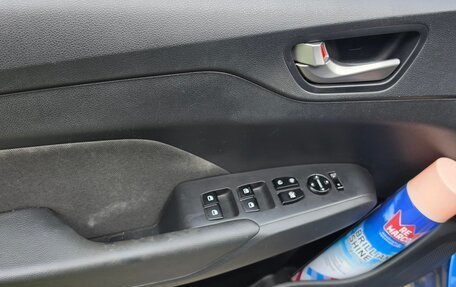 Hyundai Solaris II рестайлинг, 2017 год, 1 150 000 рублей, 9 фотография